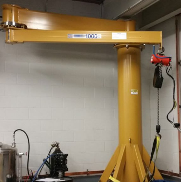 成华牌折臂式悬臂吊