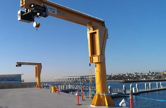 船用港口码头吊重机械设备